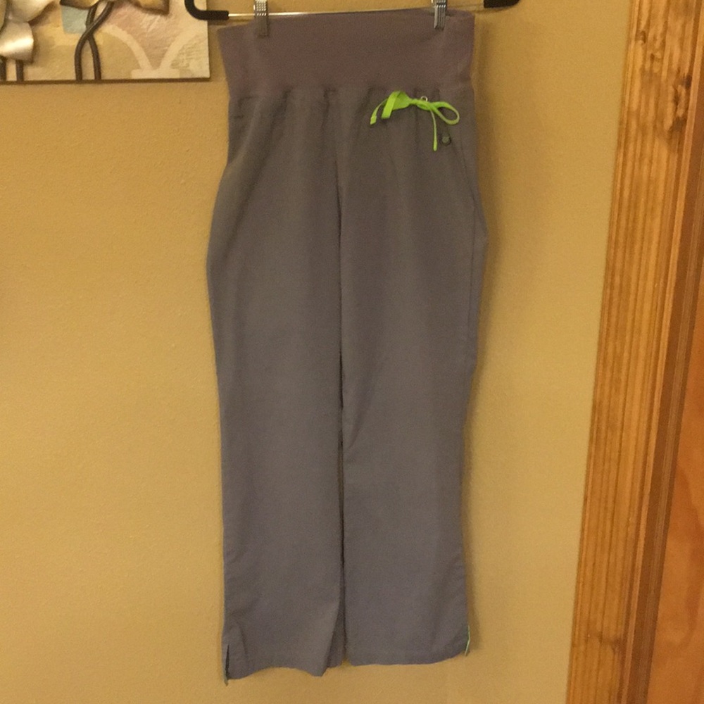 Urbane Yoga Scrub Pants